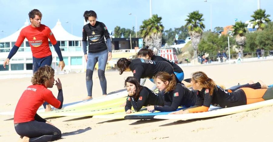 Lisbon: Surf Lesson - Why Carcavelos is a good place to start surfing