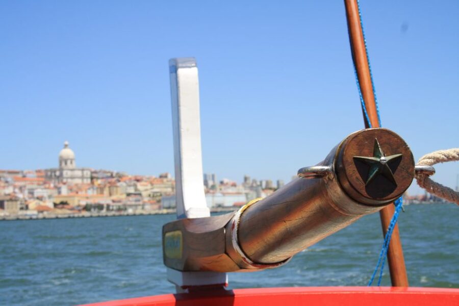 Lisbon: Tagus River Express Cruise in a Traditional Vessel - Price, timing, and overall value