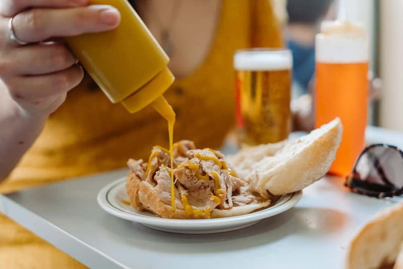 Lisbon: Tastes and Traditions Guided Food Tour - Walking through Baixa, Chiado, and Cais do Sodré