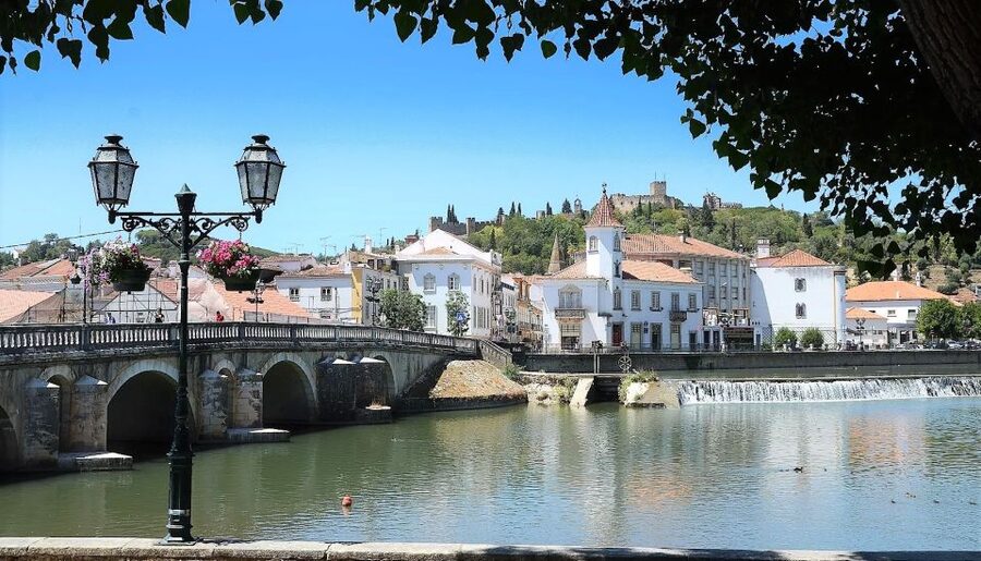 Lisbon: Tomar and Almourol Knights Templar Tour - The Convent of Christ is the day’s main event