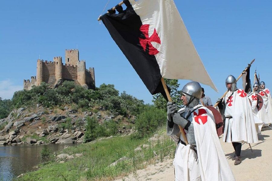 Lisbon: Tomar and Almourol Knights Templar Tour - The long ride from Lisbon to the Tagus