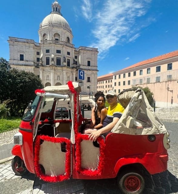 Lisbon Tour With Tuktuk - Praça do Comércio and Pink Street