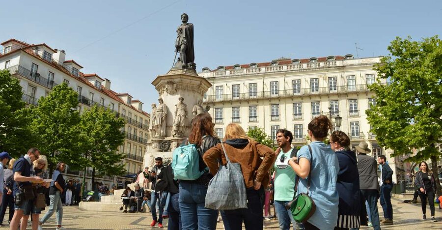 Lisbon: Walking Tour in the Center (Max 12 Participants) - The Santa Justa Lift and Carmo’s open-air ruins