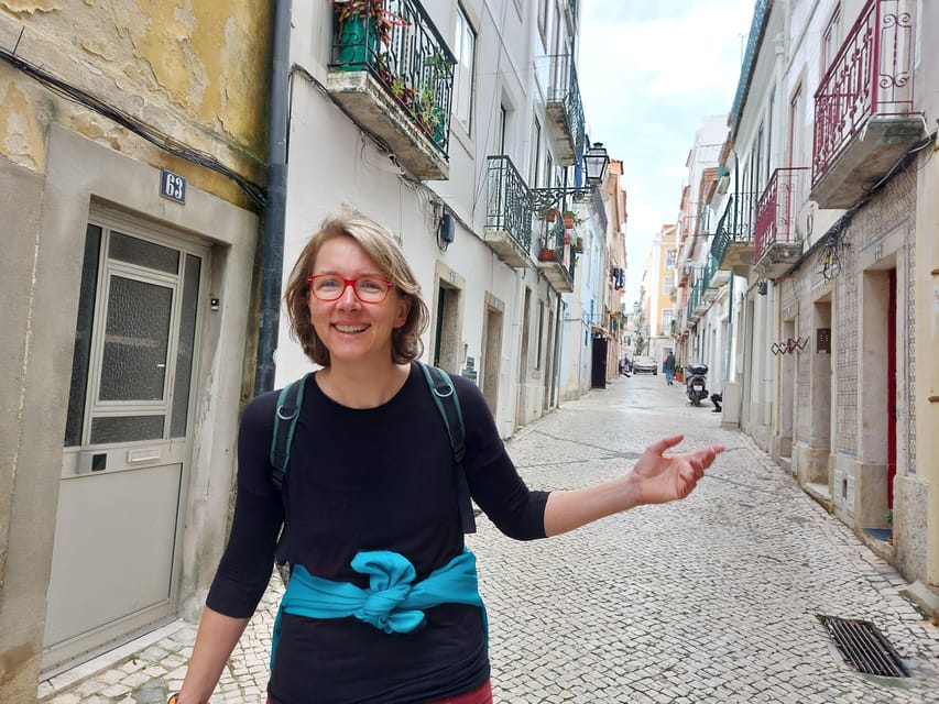 Lisbon: Walking Tour in the Center (Max 12 Participants) - Rua Augusta leads you back toward the river