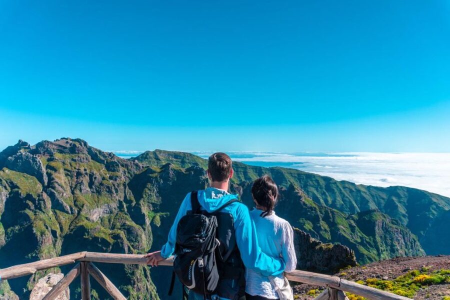 Madeira: Arieiro, Santana, Ponta de São Lourenço Jeep Tour - Pico do Facho and Ponta de São Lourenço