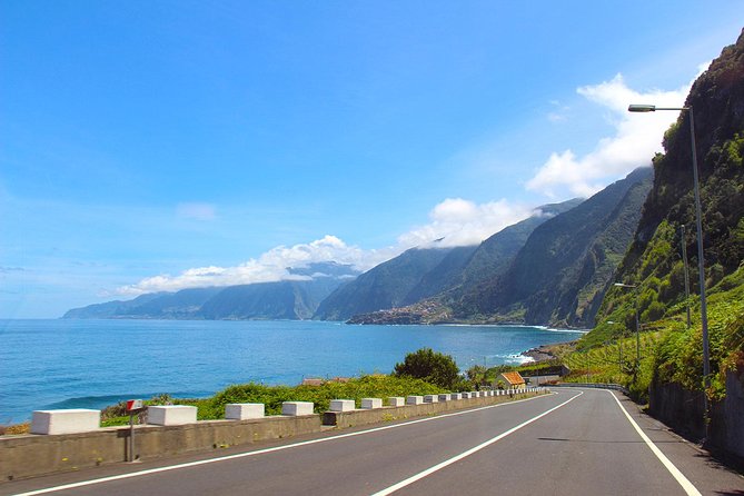 Madeira Best of the West Day Tour - Seixal and Véu da Noiva deliver the postcard view