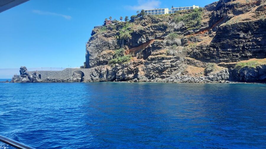 Madeira: Boat Trip with Lunch, Drinks, and Hotel Transfer - A buffet lunch that feels like part of the experience