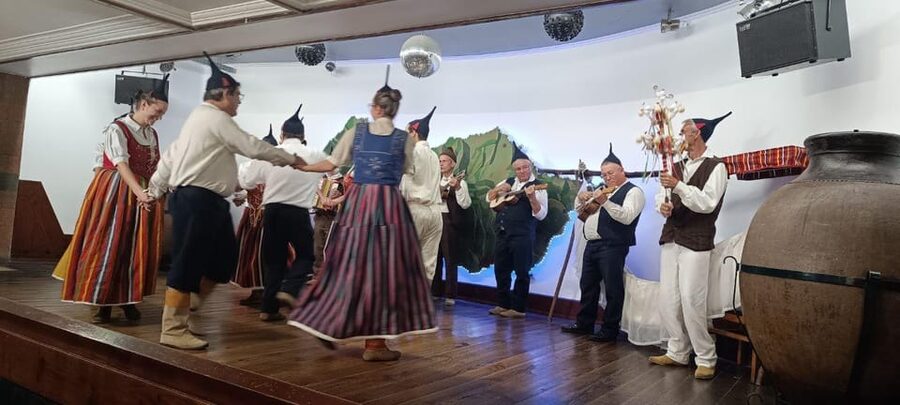Madeira: Folk Dancing Show and Traditional Local Dinner - Folk dancing that invites you in