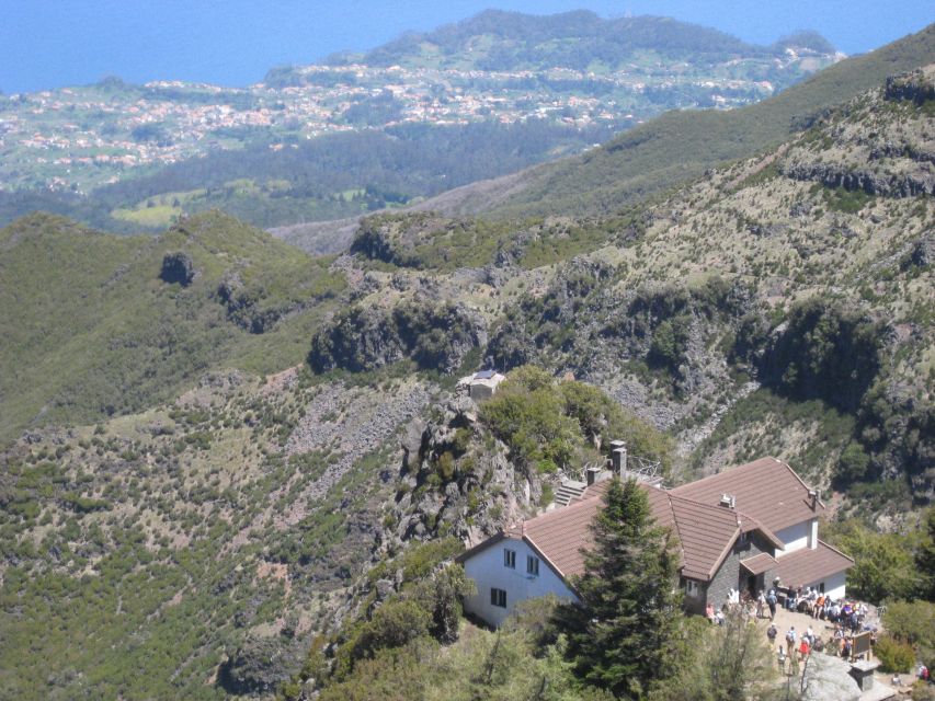 Madeira: Full-Day Pico Ruivo / Achada do Teixeira Walk - Reaching Pico Ruivo, Madeira’s highest point