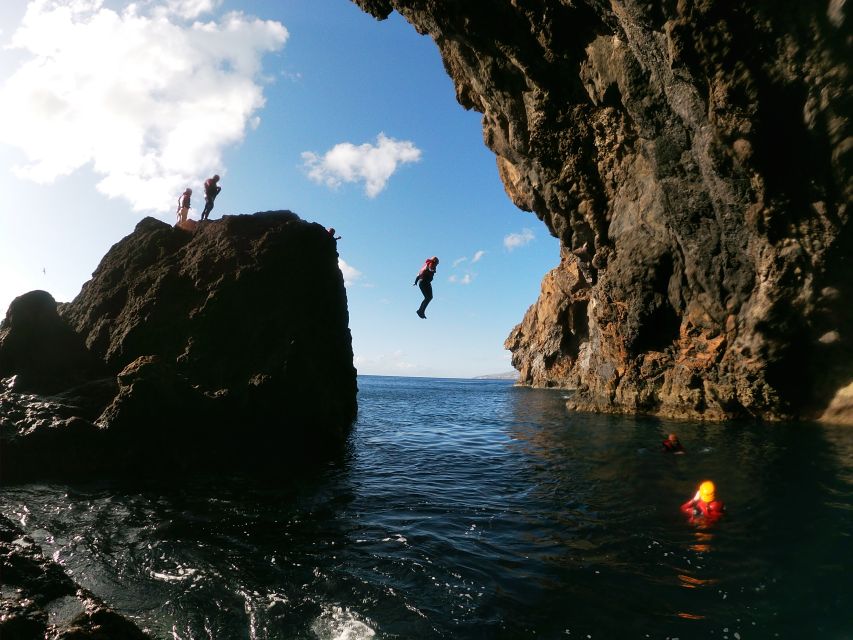 Madeira: Half-Day Coasteering Tour - Choosing a jump from 1 to 10 meters