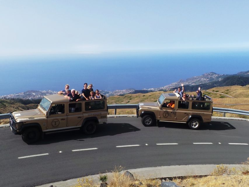 Madeira: Jeep tour Pico Areeiro, Santa Cruz and Cristo Rei - Ending at the Cristo Rei viewpoint