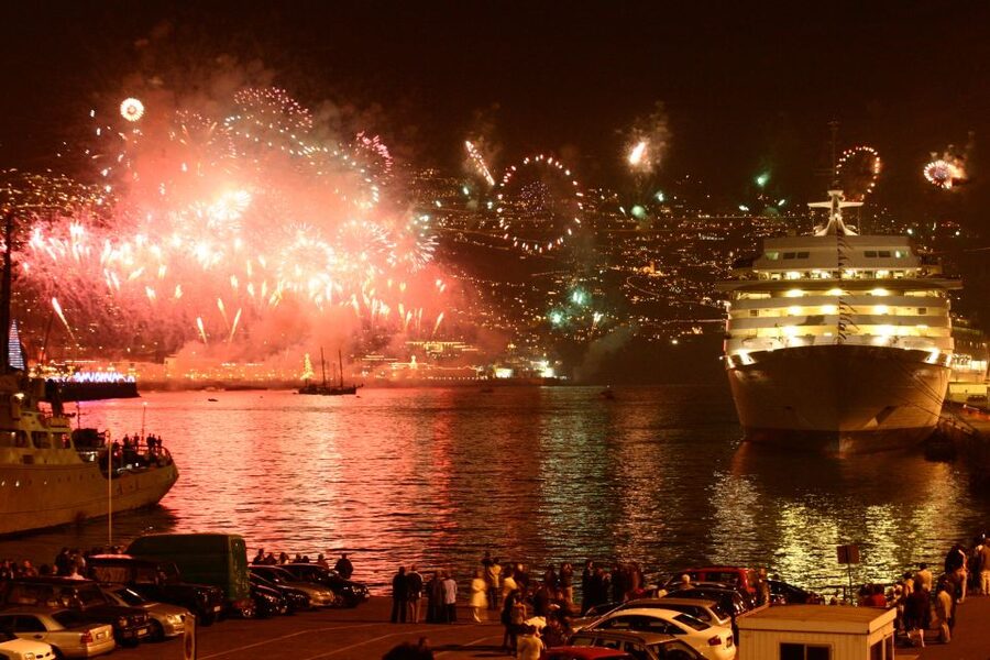 Madeira: New Year's Eve Fireworks by Catamaran - Boarding the catamaran for a front-row view
