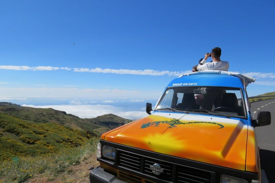 Madeira : Nun's Valleys and Pico Areeiro 4X4 Tour - Pico dos Barcelos gives you your first island overview