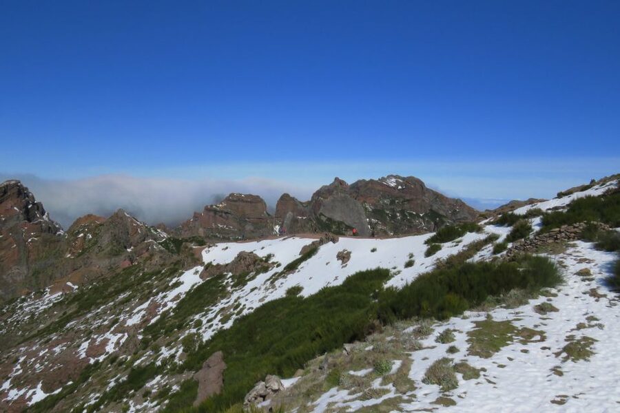 Madeira : Nun's Valleys and Pico Areeiro 4X4 Tour - Small groups, private trips, and the pace of the visit