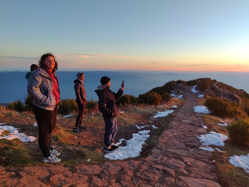 Madeira: Pico Ruivo Guided Sunrise Hike with Hotel Pickup - Reaching the summit before sunrise