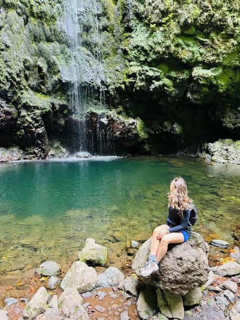 Madeira: PR 9 - Levada do Caldeirão Verde Hike Transfer - Four tunnels, low ceilings, and very little light