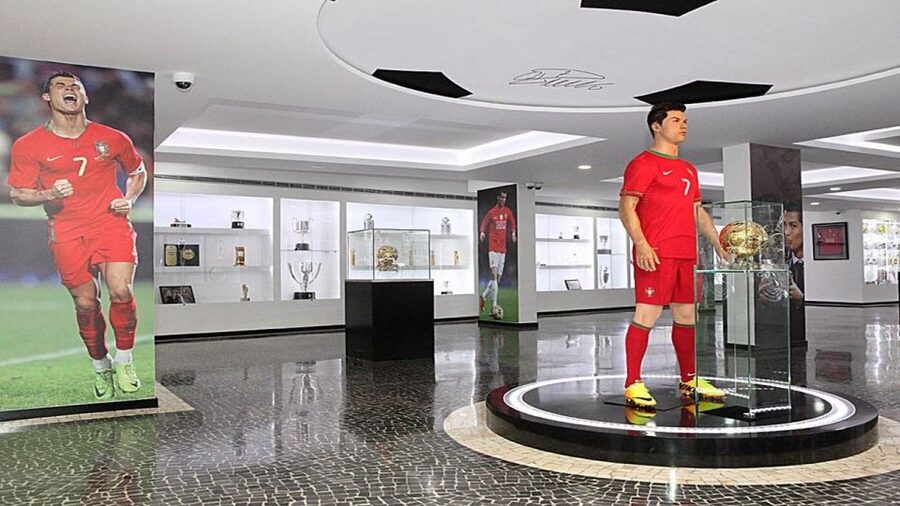 Madeira: Private Cristiano Ronaldo Tour with CR7 Museum - Should you book the CR7 tour?