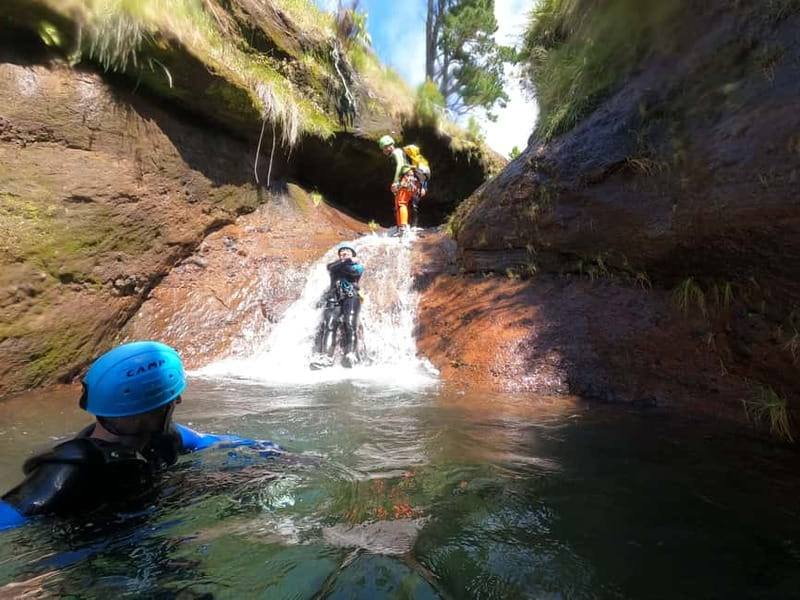 Madeira : Ribeira das Cales Canyoning (Level 1) - What the Ribeira das Cales route feels like