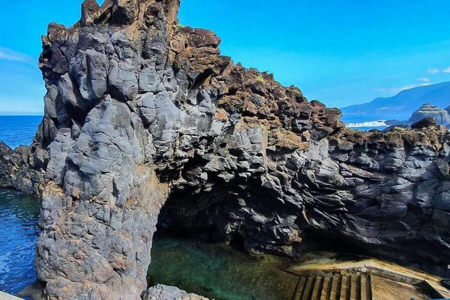 Madeira: West Side Jeep Tour with Natural Pools - Seixal’s black beach and the waterfalls of the north