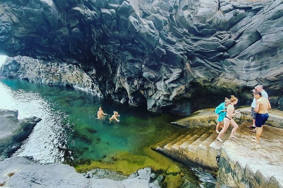 Madeira: West Side Jeep Tour with Natural Pools - São Vicente and the ride back to Funchal