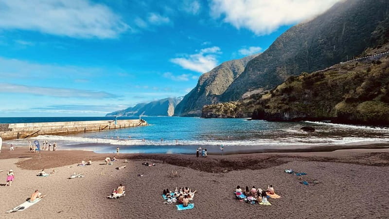 Madeira: Westside Achadas Cruz, Moniz, Seixal and Fanal - Seixal’s black beach and falling water