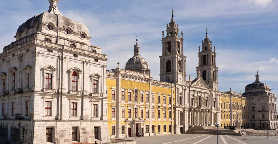 Mafra: National Palace of Mafra Entry Ticket - The royal palace and the cost of grandeur