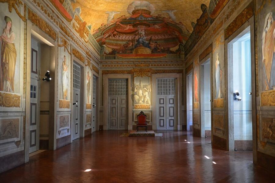 Mafra: National Palace of Mafra Entry Ticket - Portugal’s largest library