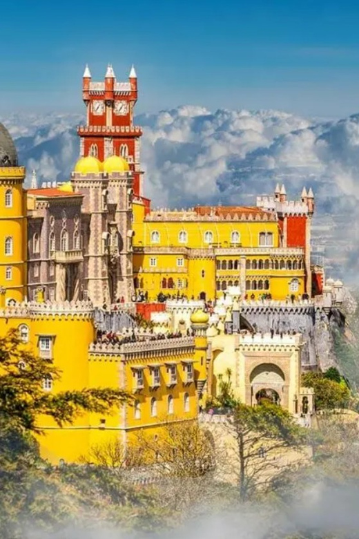 Magical Day Trip: Pena Palace, Sintra, CaboDa Roca & Cascais - A short walk through Sintra Centre