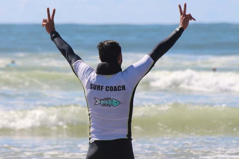 Matosinhos: Surfing Lesson with Equipment - Booking flexibility and practical planning
