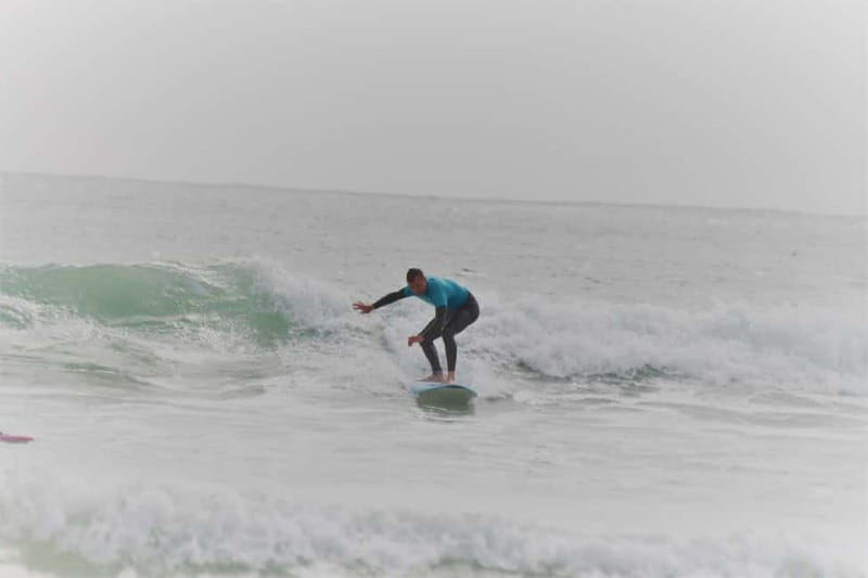 Matosinhos: Surfing Lesson with Equipment - The first 20 minutes: safety and sand practice