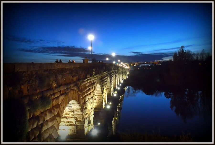 Merida: Legends and Mysteries Night Tour - Why Mérida works so well after dark