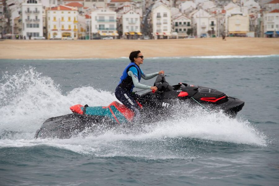 Nazaré: Jet Ski Rental - Riding past Nazaré’s beaches