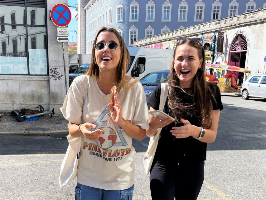 No Diet Club - Unique food tour in Lisbon with many Tastings - Walking through Lisbon between the stops