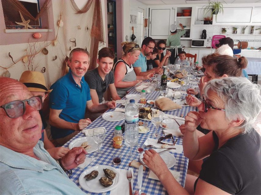 Olhão: 3 Islands Guided Sightseeing Tour with Lunch - Farol Island and the Santa Maria Lighthouse