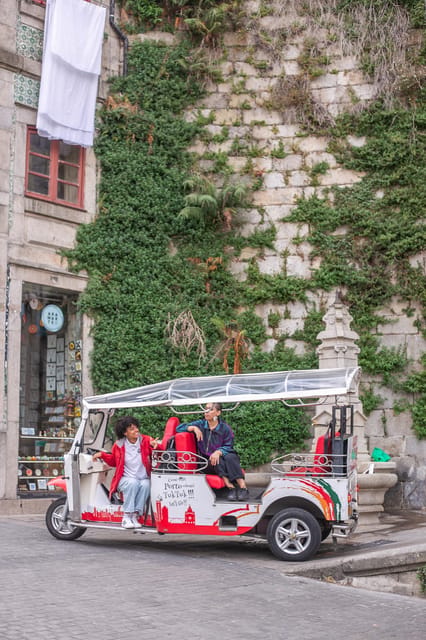 Oporto Tuk-Tuk Tour: Fast, Fun & Flexible – 1H to Full Day! - Starting at Sé Cathedral