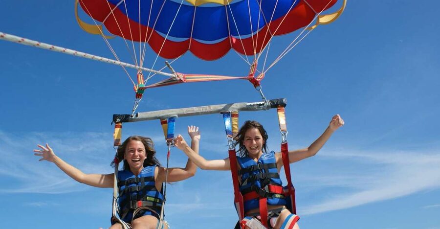 Parasailing Vilamoura - The safety briefing makes the first flight easier