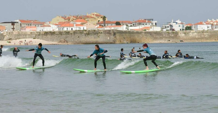 Peniche:Surf lessons Beginners ,Intermediate, advance level - Equipment, insurance, and what they mean for value
