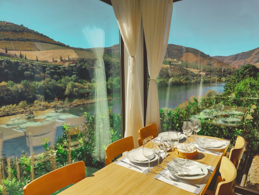Pinhão: Douro River Boat Tour with Lunch - Who will enjoy this Douro experience most?