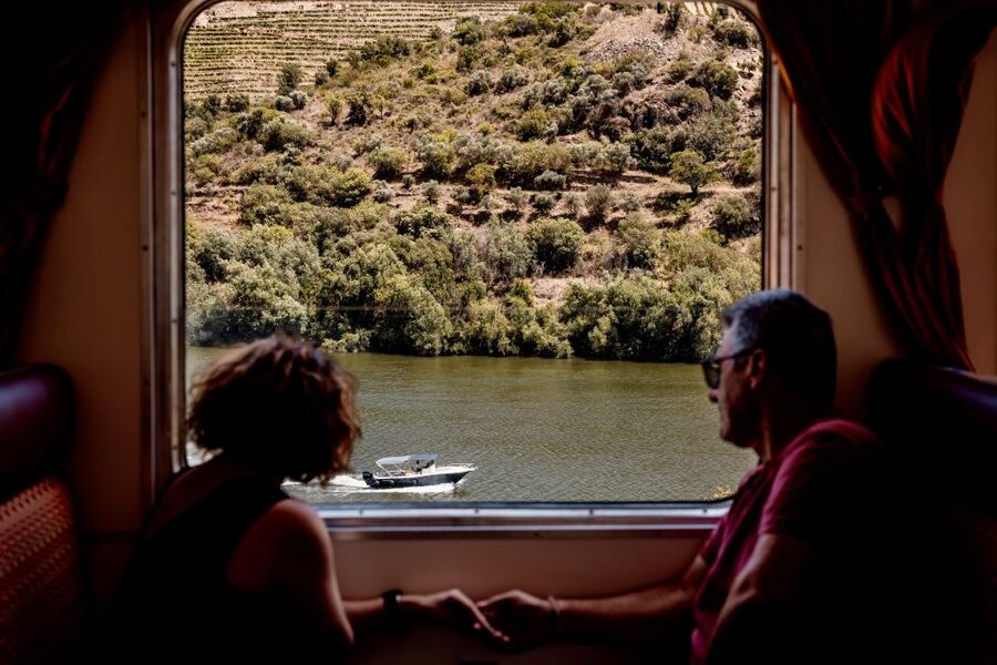 Pinhão: Douro River Boat Tour with Lunch - Small details that make the day smoother
