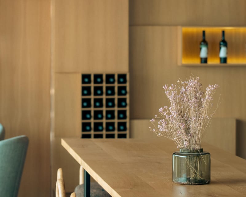 Pinhão: Quinta da Formigosa Vineyard Tour and Wine Tasting - The 15-minute walk through the vineyard