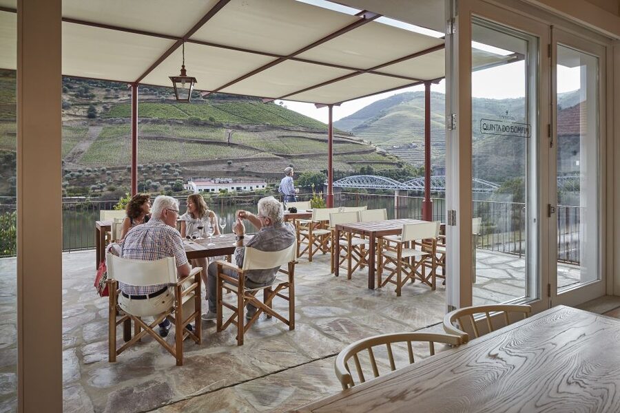 Pinhão: Quinta do Bomfim Visit and Tasting - The old lodge built in 1896