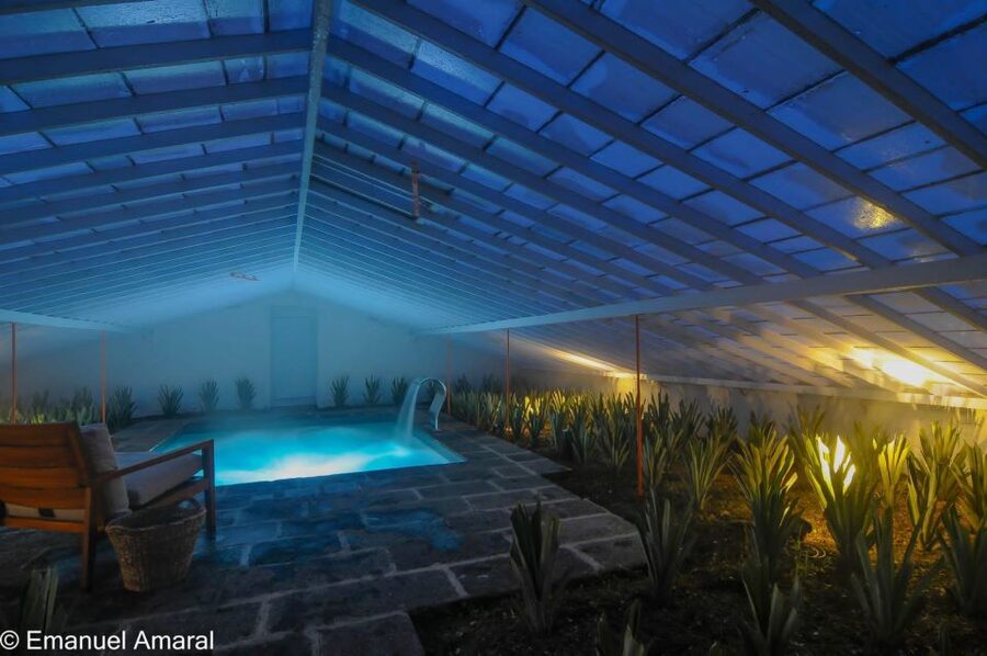 Ponta Delgada: Greenhouse Hot Tube with Pineapple Tour - Why this São Miguel experience works