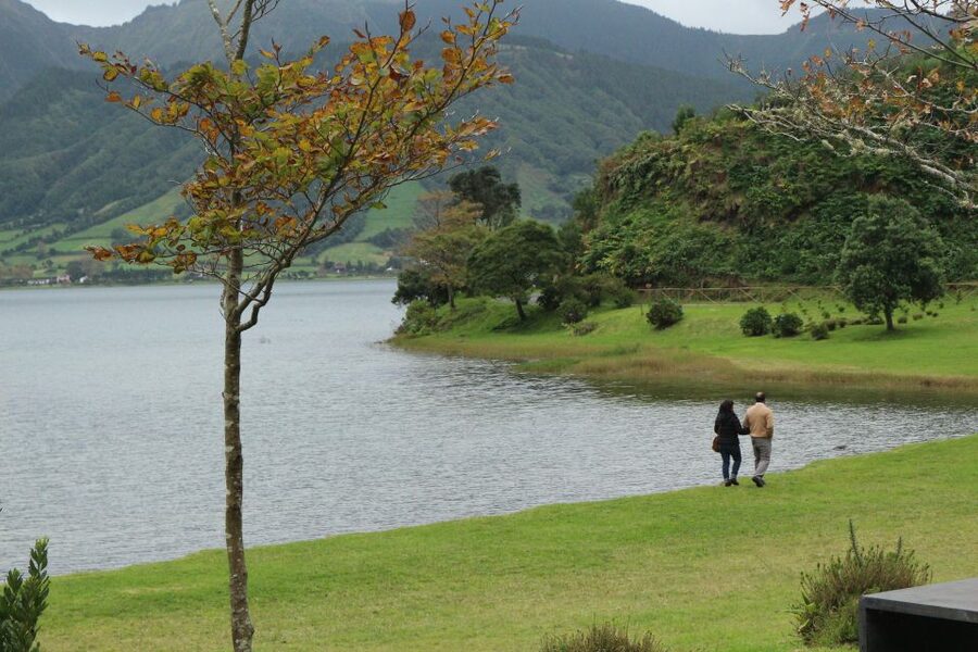 Ponta Delgada: Half-Day 4x4 Sete Cidades Trip - Who will enjoy this half-day outing
