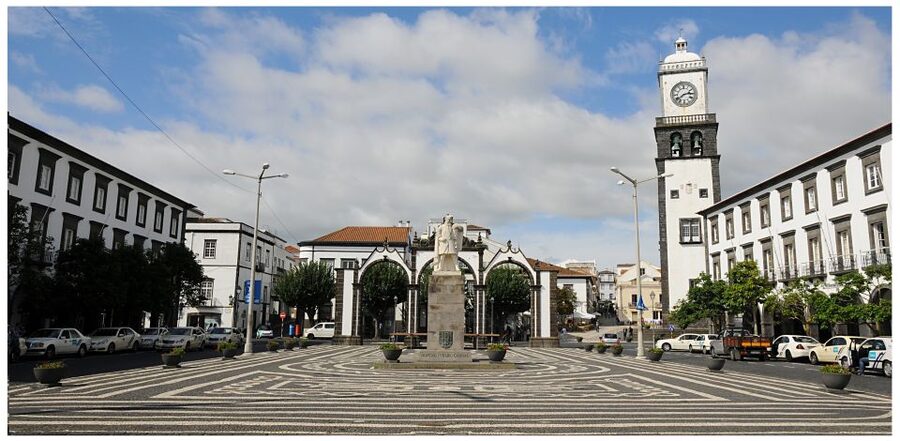 Ponta Delgada: Historical Walking Tour - Teatro Micaelense and the city’s cultural life