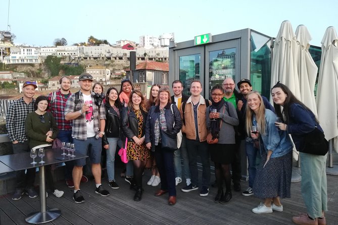Port Wine Lodges Tour Including 7 Port Wine Tastings (English) - Time, walking, and group size