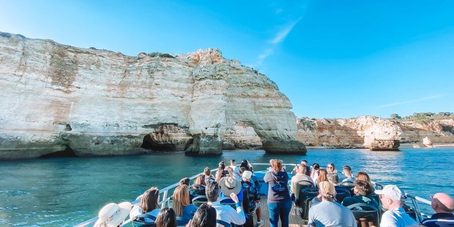 Portimão: Benagil Caves & Dolphins Watching with Biologist - Is $47 a fair price?