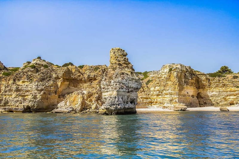 Portimão: Benagil Caves Speed Boat Tour with Sunset Option - Entering the Benagil Caves