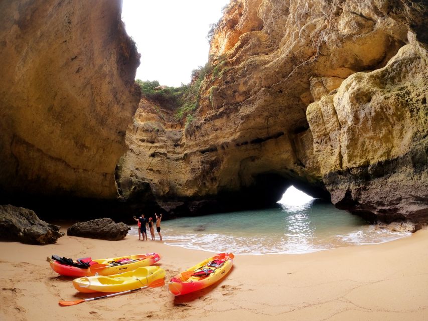 Portimão: Benagil Caves Speedboat and Kayak Guided Tour - The return boat ride to Portimão
