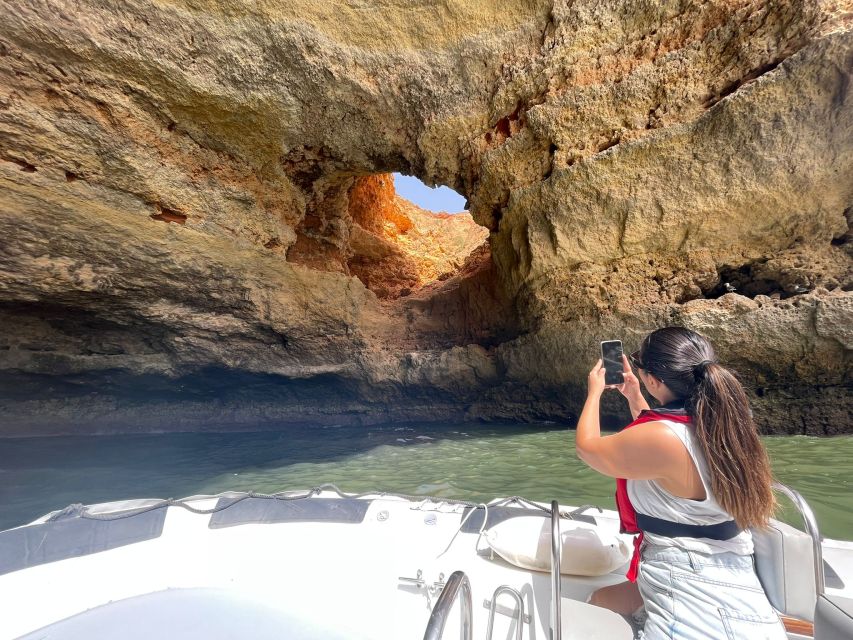 Portimao: Boat trip to the Benagil Cave - Setting out from Portimão Naval Club