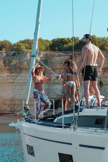Portimao: Luxury Sail-Yacht Cruise with Sunset Option - Golden cliffs, beaches, and rock formations